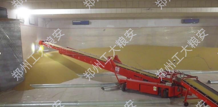 智能入仓机器人（GDLA-RC-150-7）